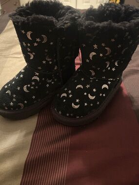 Toddler girl Ugg boots